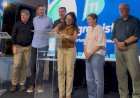 Michelle Schlatter filia-se ao PP em cerimônia concorrida na Capital