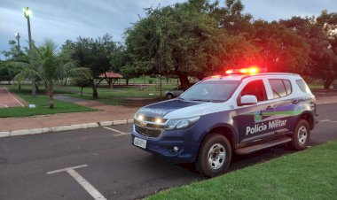 Polícia Militar apreende arma e conduz homem a delegacia por perturbação em Paranaíba