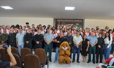 Polícia Militar realiza formatura do Proerd em Costa Rica