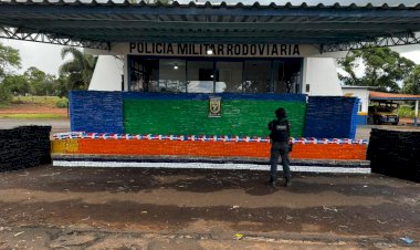 PMR Aprendeu dois homens que transportavam mais de 15 toneladas de drogas no MS