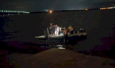 Policiais Ambientais resgatam família à deriva no Rio Paraná durante a madrugada