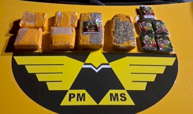 BPMRv prende mulher por tráfico de drogas em ônibus na MS-306