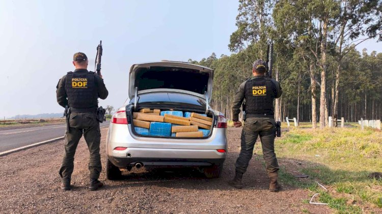 Motorista abandona carro com 1 tonelada de maconha na MS-164 em Ponta Porã