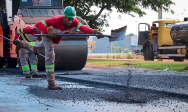 Recapeamento conclui Avenida Um e nova frente de trabalho começa na Rua P14