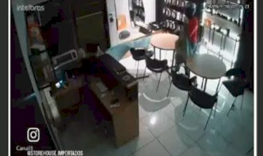 Dupla furta loja de celulares em Costa Rica e causa mais de 100 mil de prejuízo