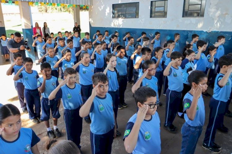 Prefeito Walter Schlatter visita Rio Verde de Mato Grosso para conhecer modelo de Escola Cívico-Militar