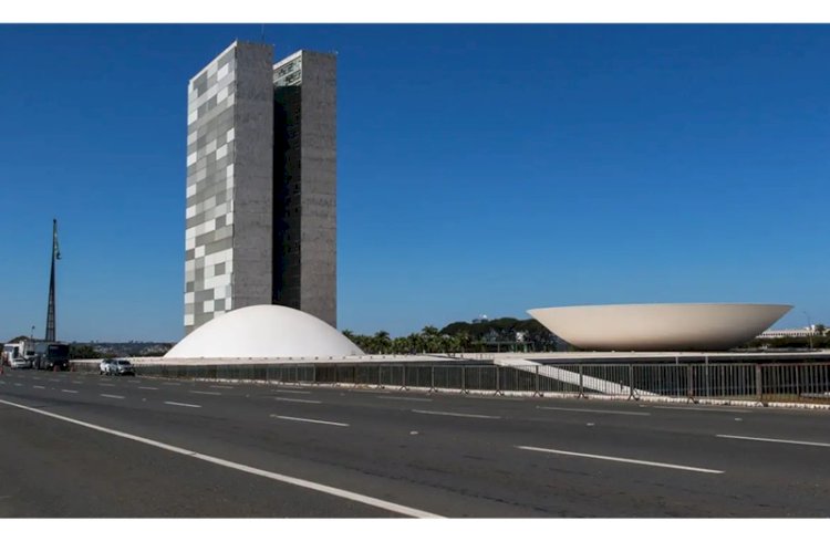 Congresso promulga fim da escala 6×1; CACB alerta para impacto nas empresas